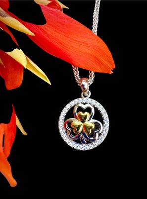 Yellow Gold Plated Irish Shamrock in Circle